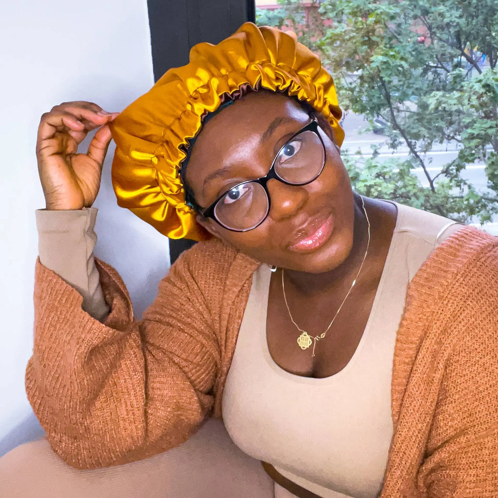 Bonnet en satin doré et marron Asantewaa
