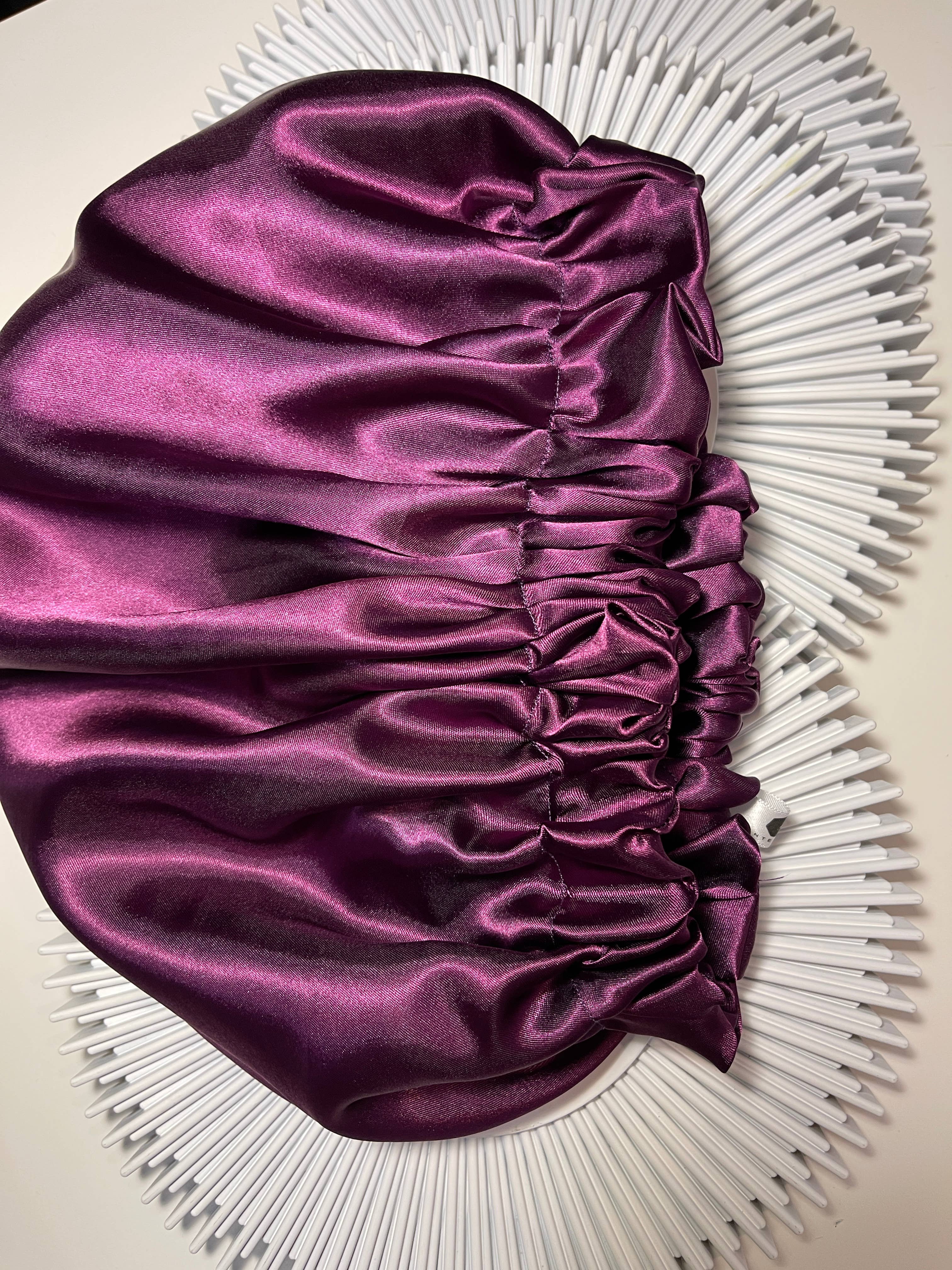 Bonnet en satin réversible violet Asantewaa