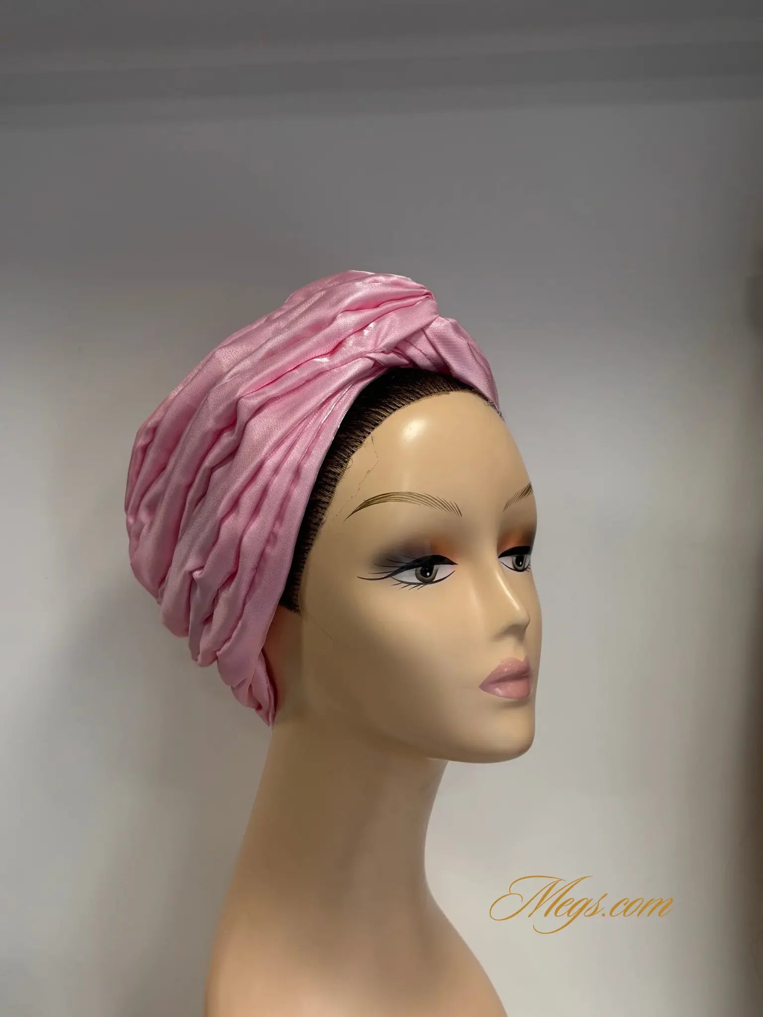 Turban en matière satinée NWANYIES
