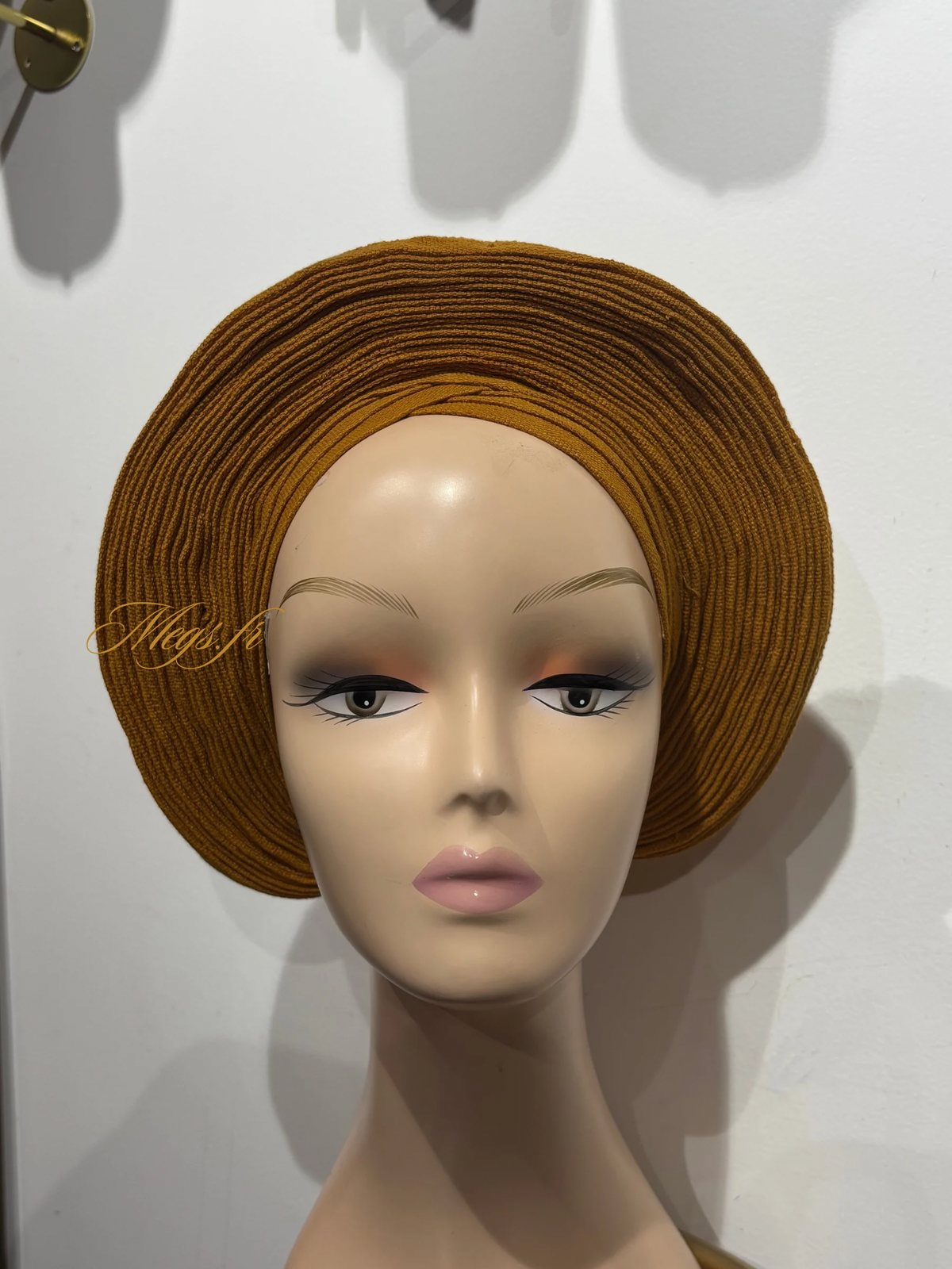 Autogele S en Aso Oke - rond moutarde