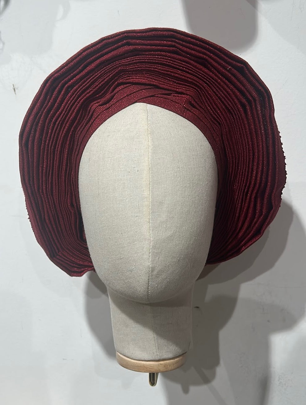 Autogele M en Aso Oke premium - bordeaux MEGS